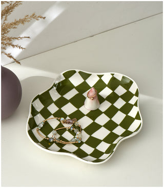 Checkerd Ceramic Plate - Filtrum Home