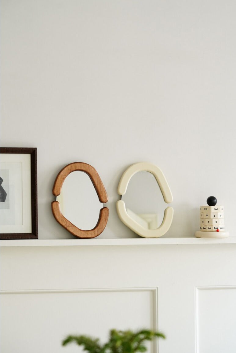 Curvy Mirror - Filtrum Home